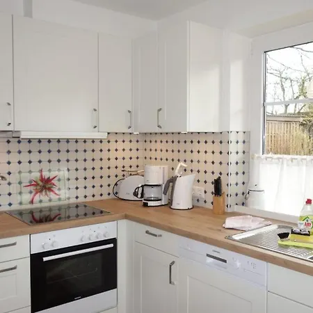 Σπίτι διακοπών Adebar 1 *