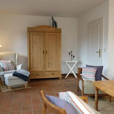 Σπίτι διακοπών Adebar 1